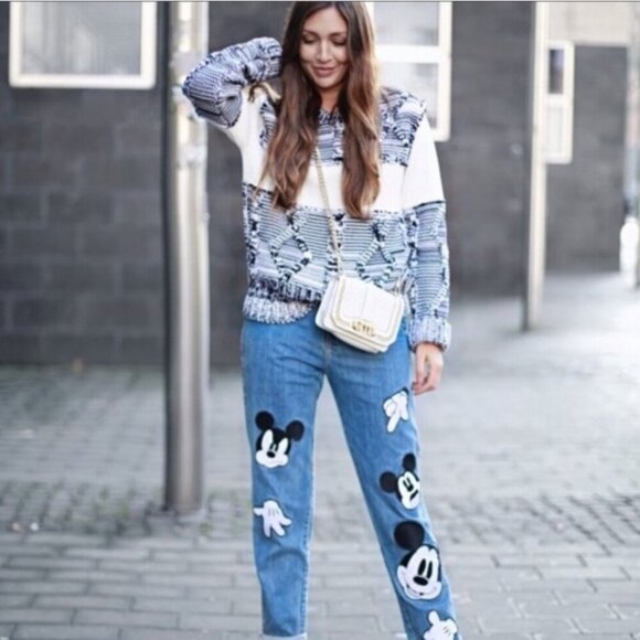 Zara X Disney Mickey Mouse Jeans - Picture 4 of 10